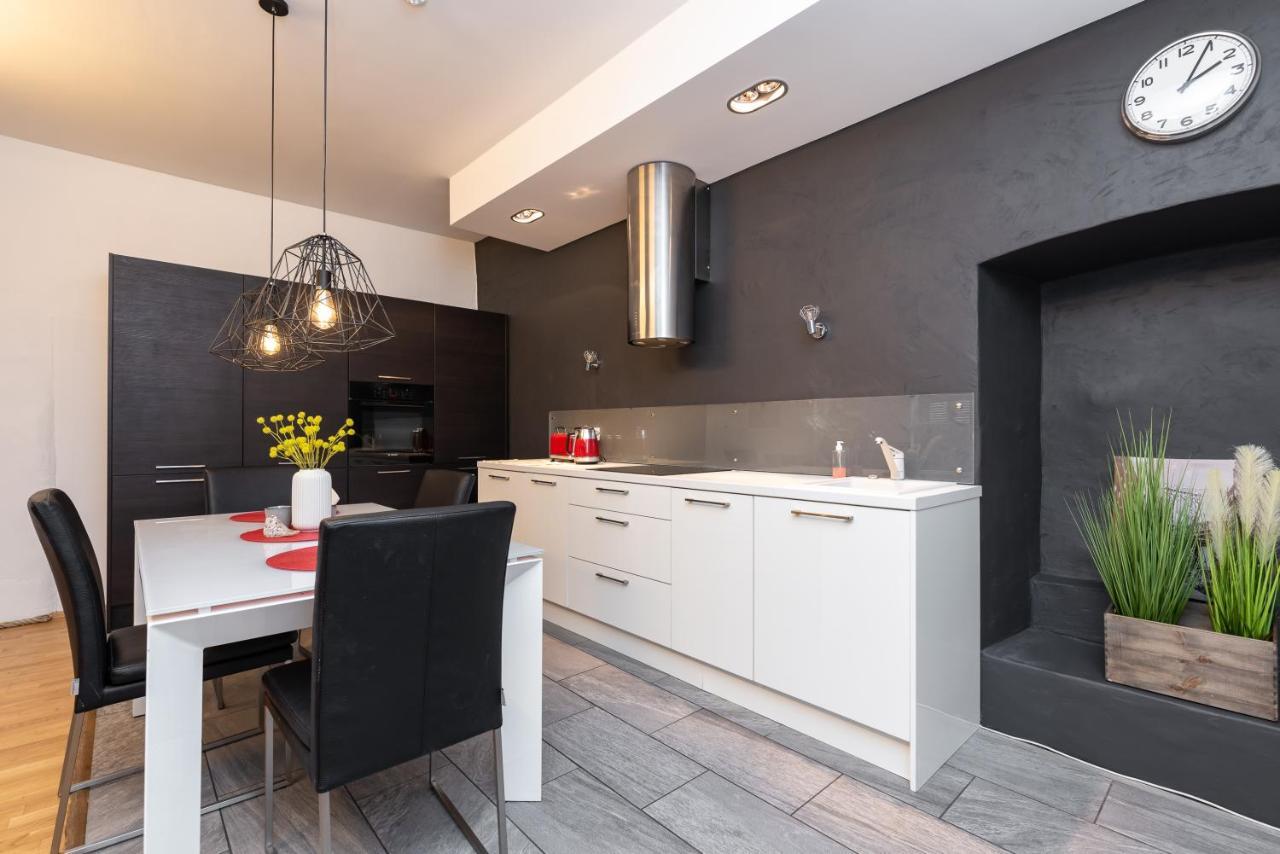 Stylish Apartment With Parking In Telliskivi تالين المظهر الخارجي الصورة